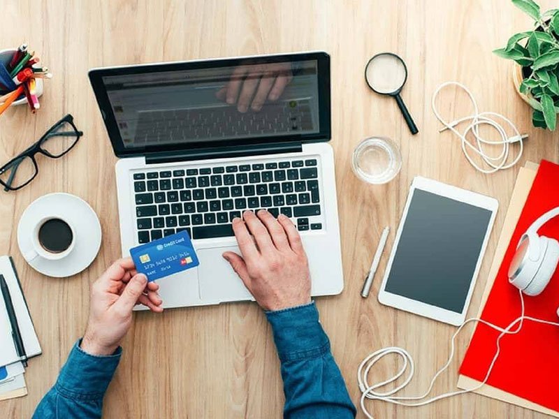 كيف أسوي منتج رقمي خاص فيني اكتشاف الفكرة وتحديد القيمة